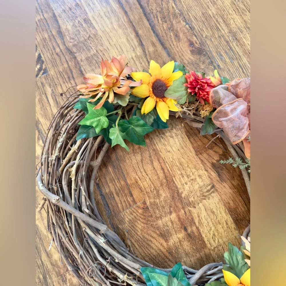 16” CUSTOM Rustic Farmhouse Sunflower & Daisy Floral Wooden Grapevine Wreath